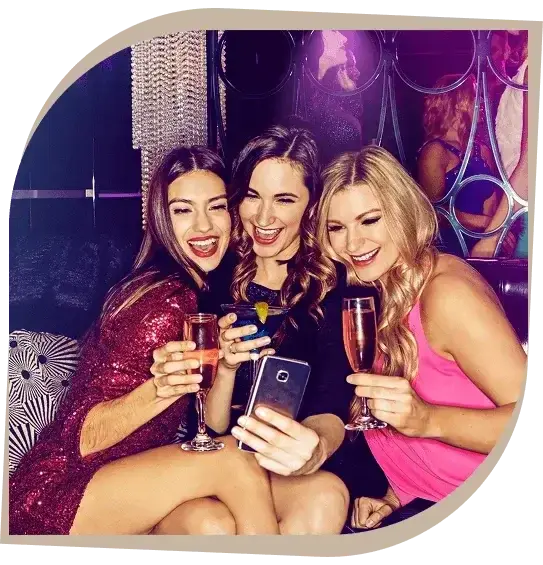 Girlie Getaway Ireland ladies group trip bonding illustration