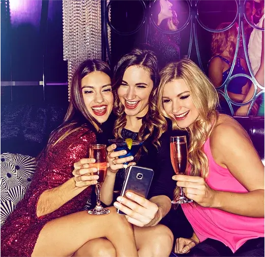 Girlie Getaway Ireland rectangle feature design illustration